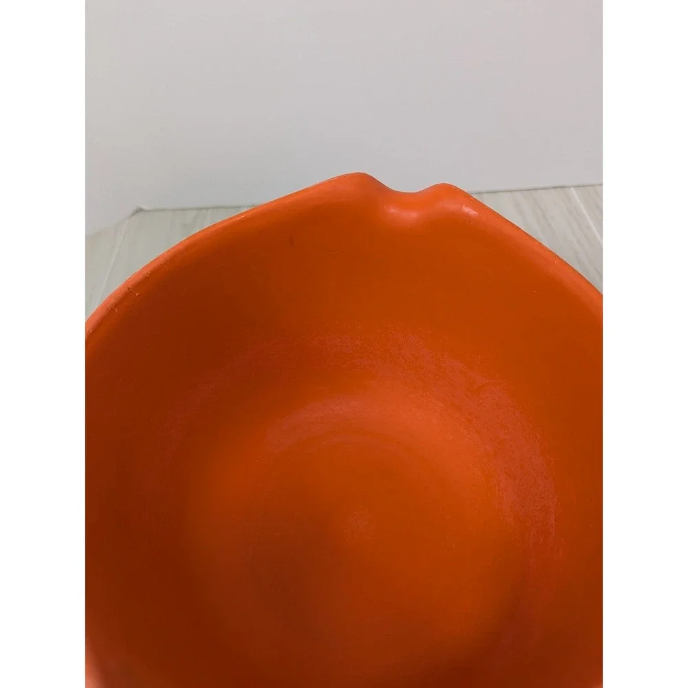 Rubbermaid vintage orange 2663 Mix Grip 12C mixing batter bowl pour pitcher USED